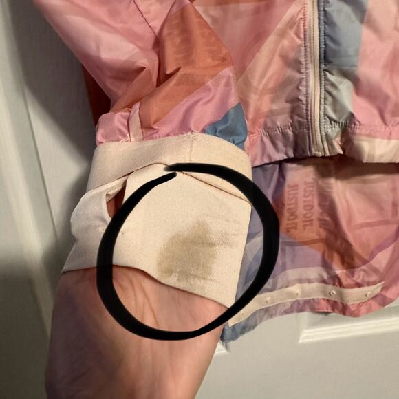 Nike Shield Flash Guava Ice Jacket Sz L - Picture 6 of 6